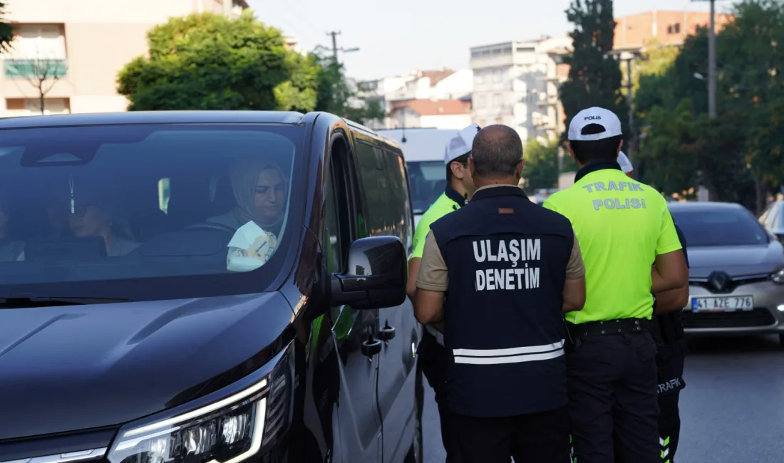 Kocaeli Büyükşehir Belediyesi’nin Gebze ve Karamürsel’de gerçekleştirdiği korsan servis denetimlerinde
