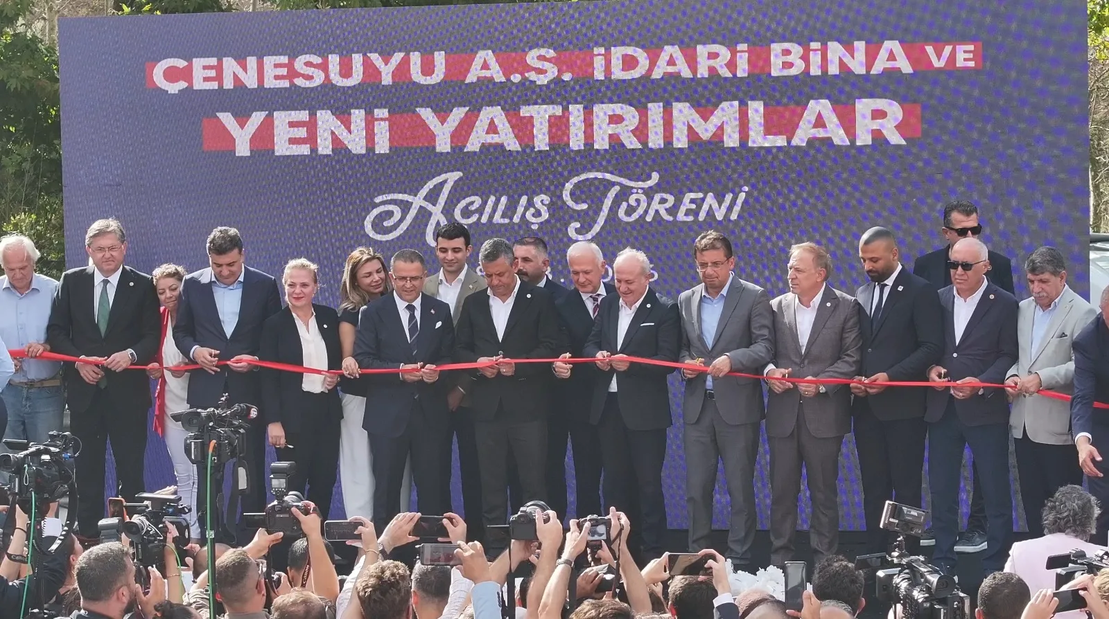 Çenesuyu büyüyor! Yeni yatırımlar Özgür Özel’in katılımıyla açıldı