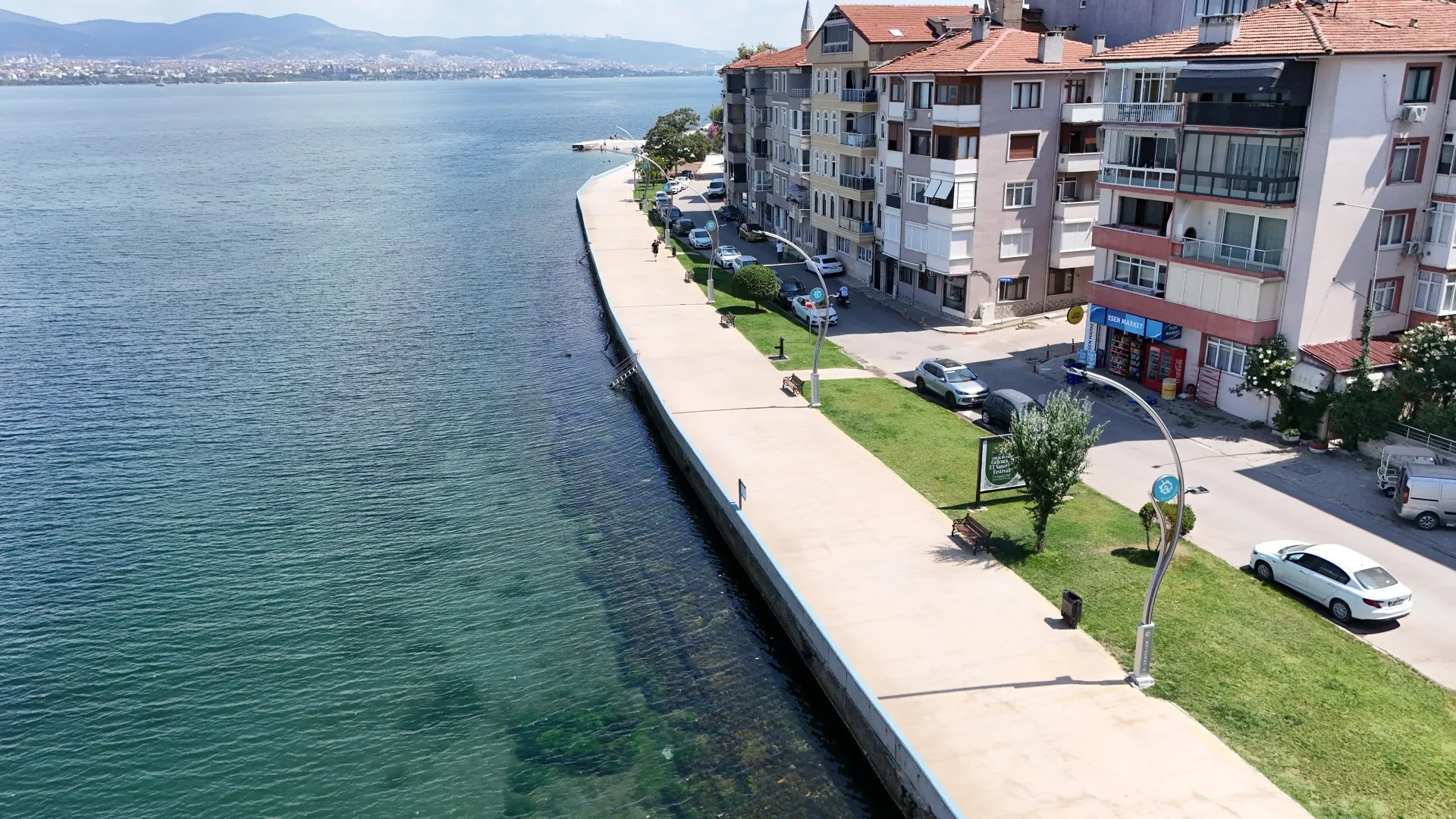 Değirmendere sahili baştan aşağı yenilendi!