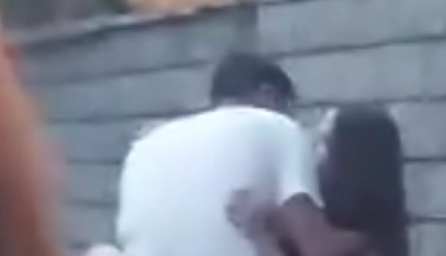 Kocaeli'de kamuya açık parkta skandal görüntüler!