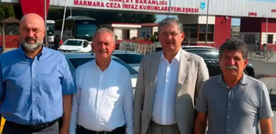 YENİ Parti Kocaeli Milletvekilleri Mühip Kanko, Harun Özgür Yıldızlı ve