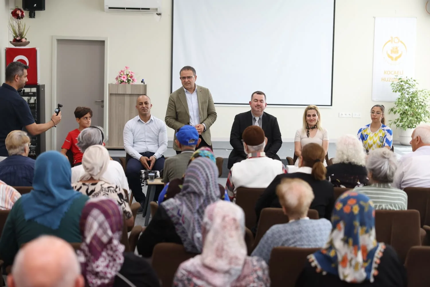 Başkan Gökçe’den Kocaeli Huzurevi’ne anlamlı ziyaret