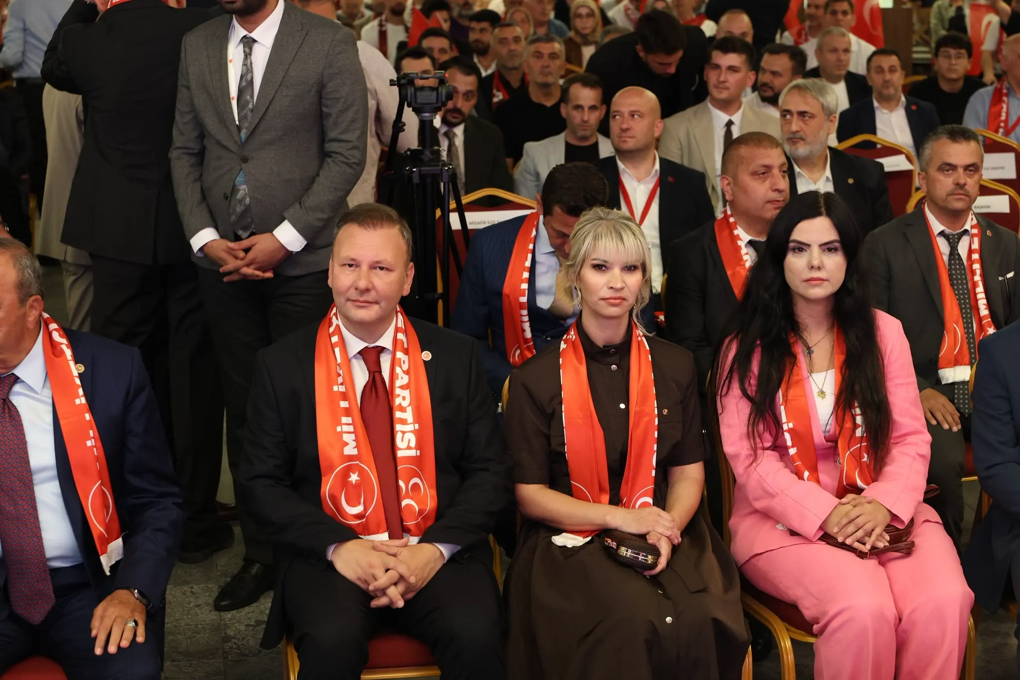 MHP Kocaeli'de kongre heyecanı: 601 delege sandık başında
