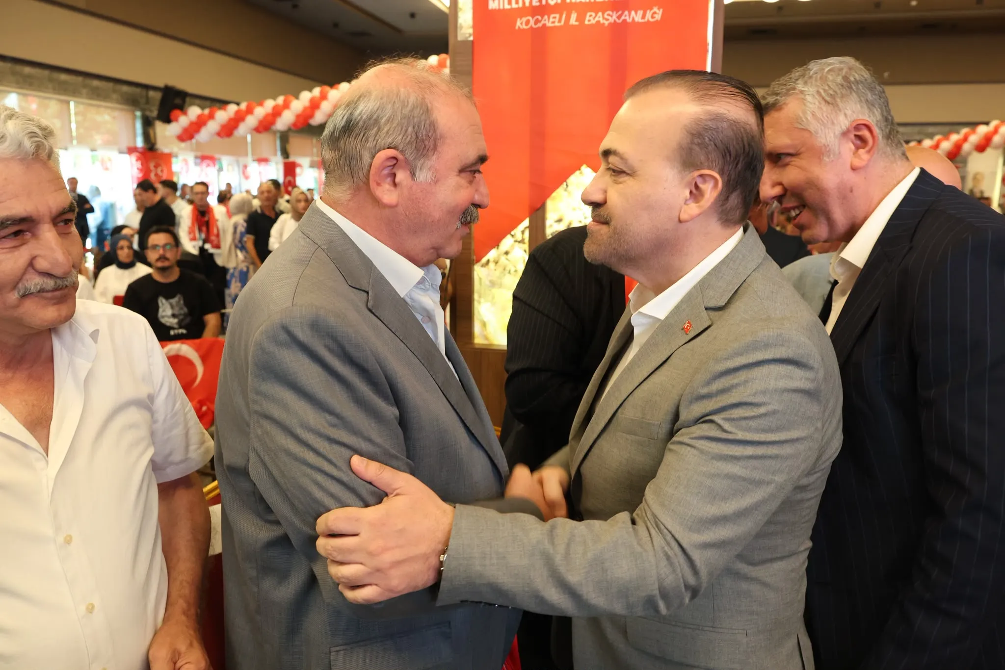 MHP Kocaeli'de kongre heyecanı: 601 delege sandık başında