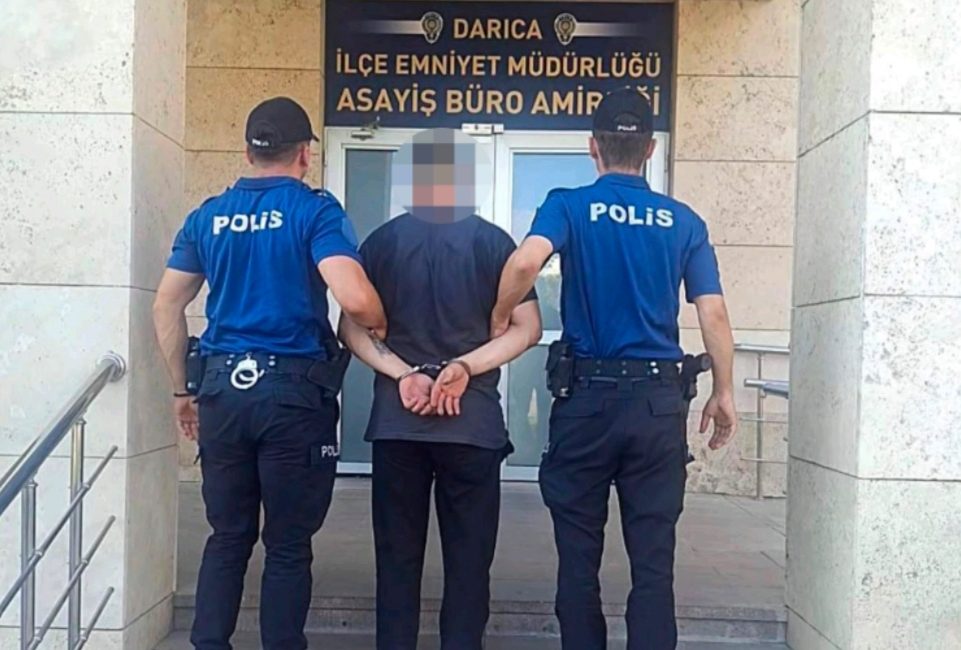 Kocaeli’de hakkında kesinleşmiş hapis cezası bulunan aranan şahıslara yönelik yürütülen