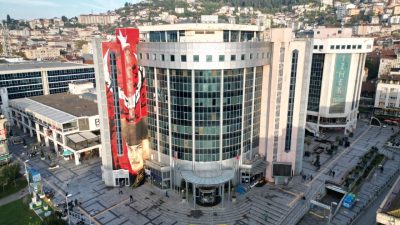 Geçtiğimiz hafta yapılan meclis seçimiyle İzmit Belediye Başkan Vekilliği görevine