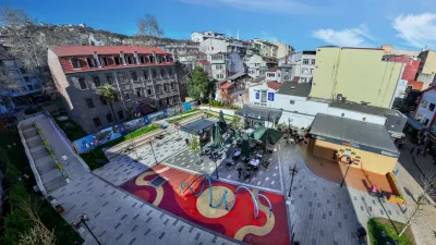 Kocaeli Büyükşehir Belediyesi’nin İzmit’e kazandırdığı Mola Park; Halka Kafe, çocuk