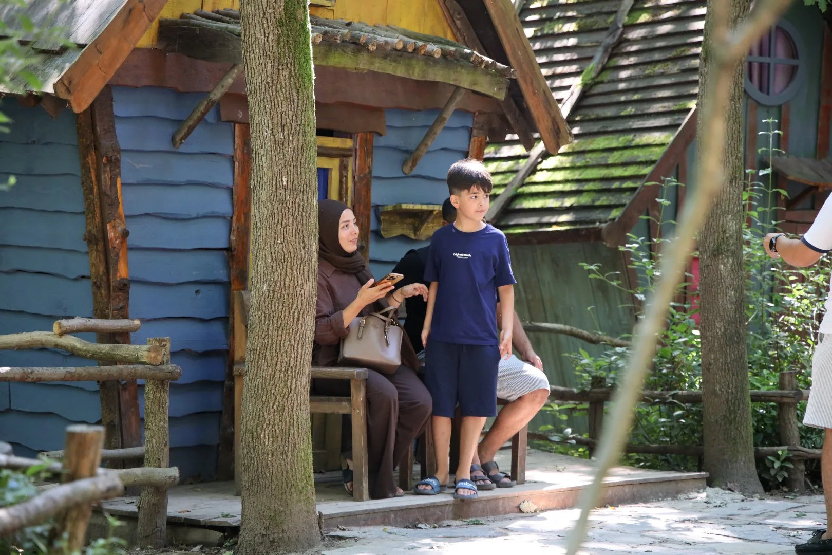 Kocaeli Ormanya’da ailelere doğayla iç içe tatil keyfi
