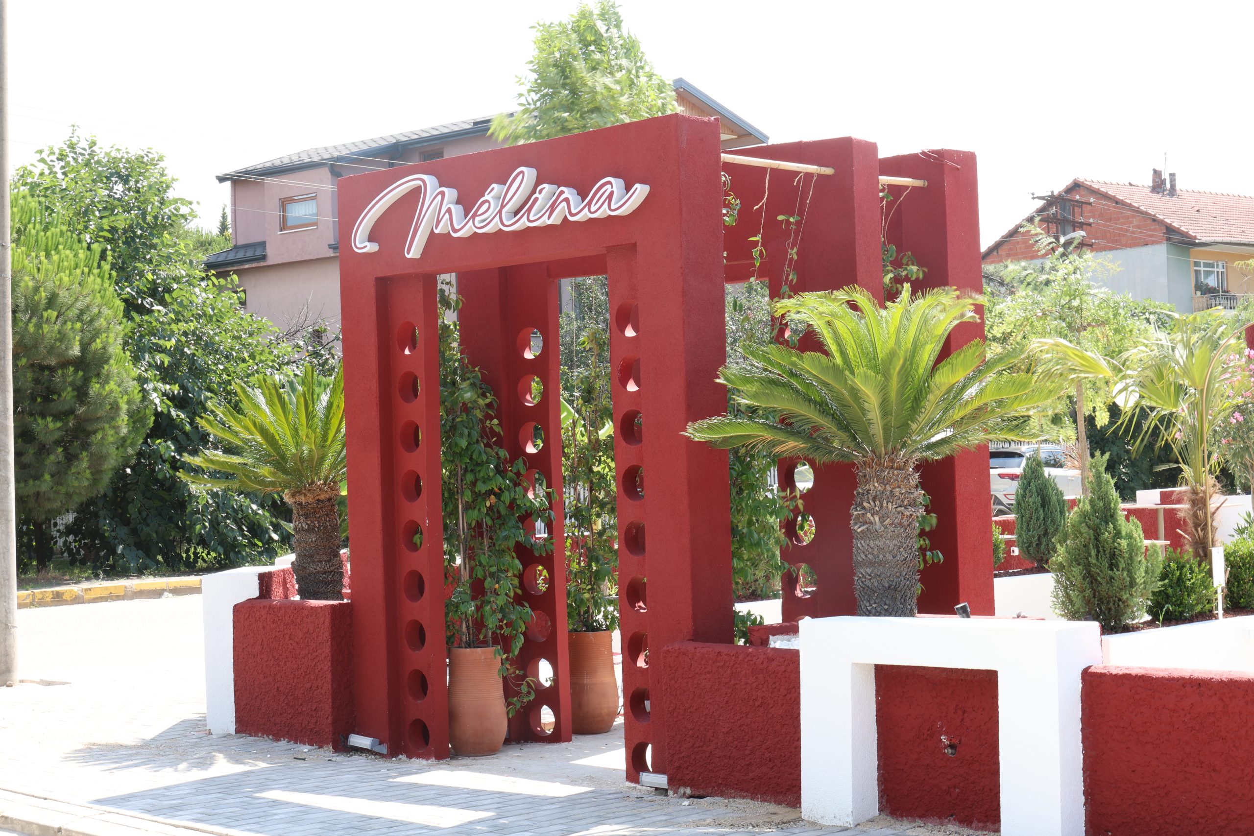 Başiskele'nin Yeni Cazibe Merkezi: Melina Cafe Kapılarını Açtı
