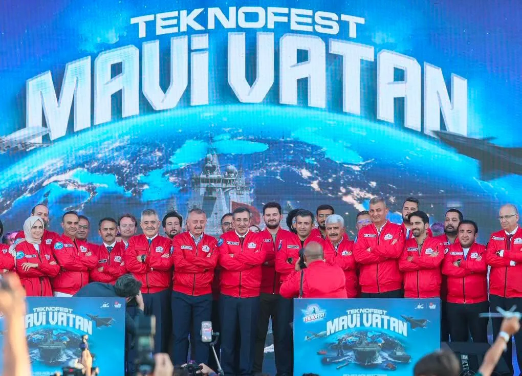 TEKNOFEST’te Kocaeli damgası! Büyükakın’a anlamlı plaket