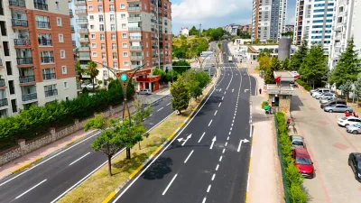 Kocaeli Büyükşehir Belediyesi, Santral Rampası’nda yürüttüğü üstyapı yenileme çalışmalarında sona