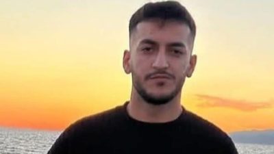 Kocaeli'nin Derince ilçesinde yaşayan 21 yaşındaki Efe Berat Mama hayatını