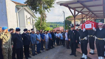 Kocaeli'nin Kandıra ilçesi, kahraman bir evladını kaybetmenin derin üzüntüsünü yaşıyor.