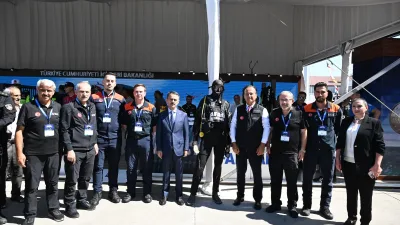 Kocaeli Valisi İlhami Aktaş, Gölcük Donanma Komutanlığındaki TEKNOFEST Mavi Vatan