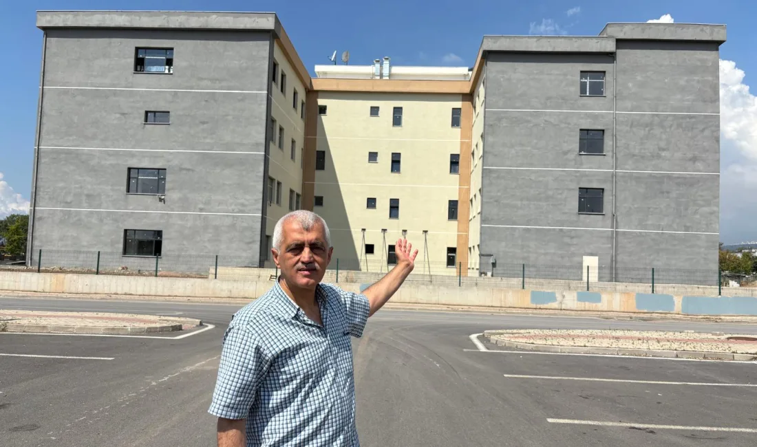 DEM Parti Kocaeli Milletvekili Ömer