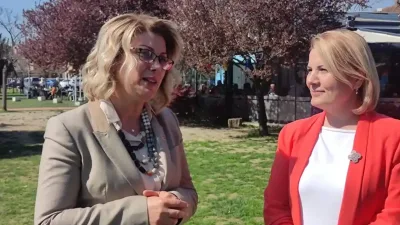 Yeni Parti Osmaniye Milletvekili Asu Kaya, partisinin Osmaniye teşkilatında gerçekleştirdiği