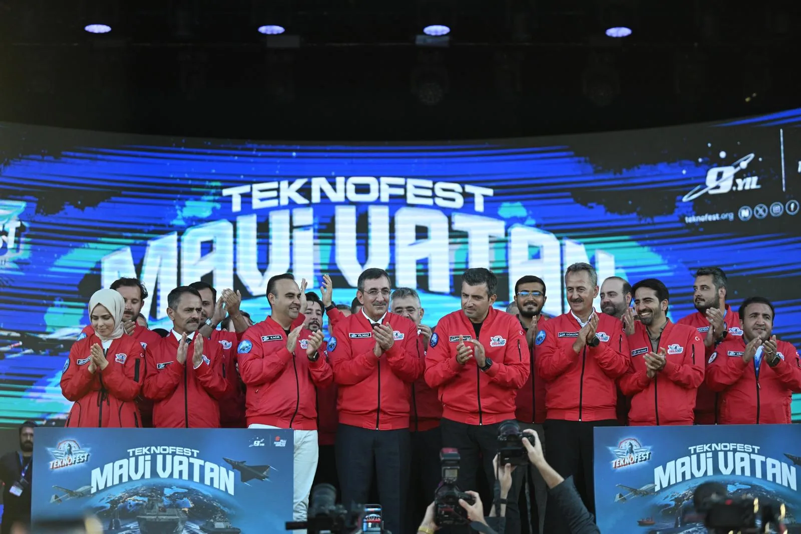 TEKNOFEST Mavi Vatan Gölcük’te görkemli finalle sona erdi