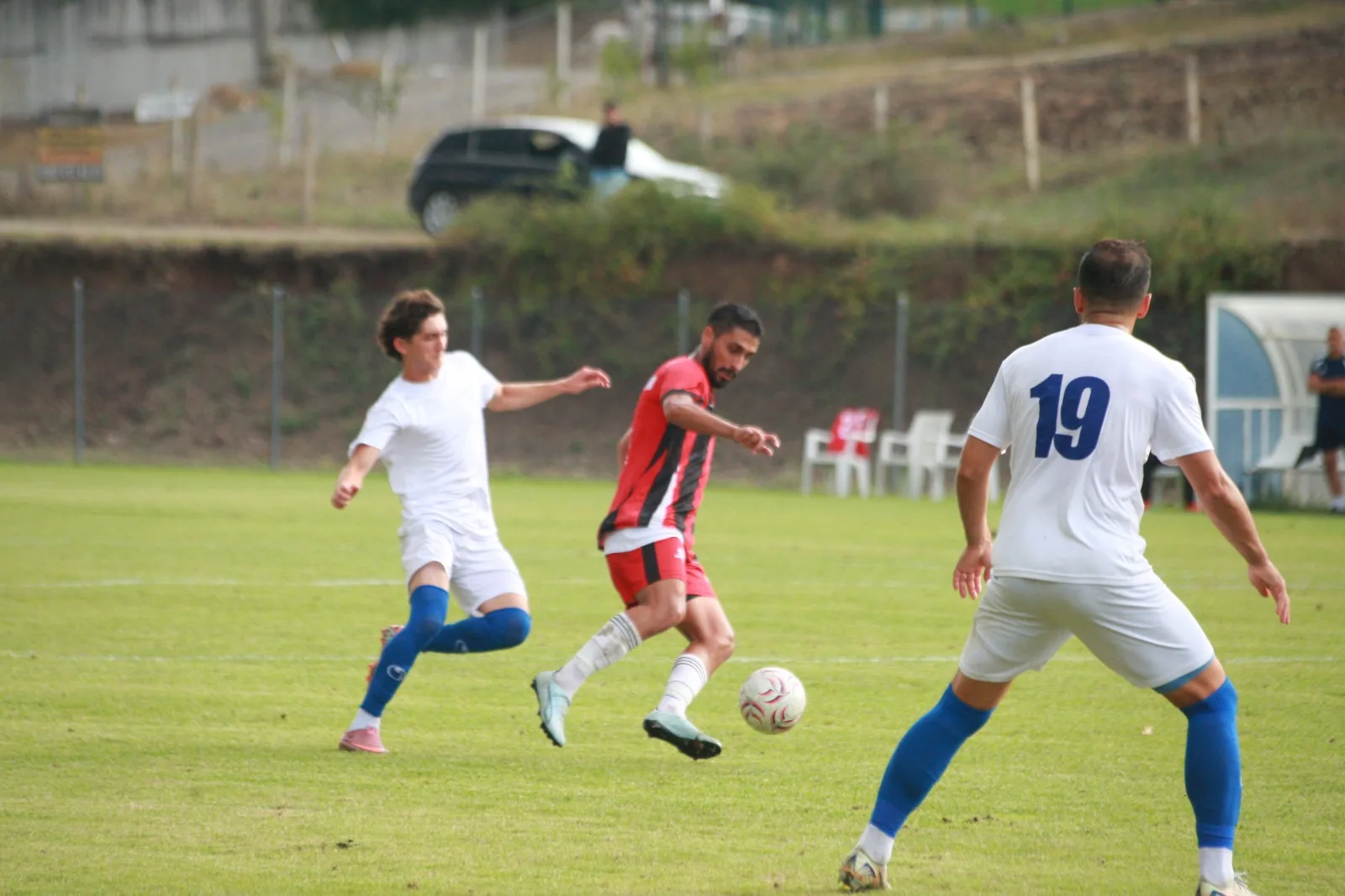 Yeni sezon hazırlıklarını sürdüren Gölcükspor, Hasaneyn Stadı’nda Bursa Yıldırımspor ile