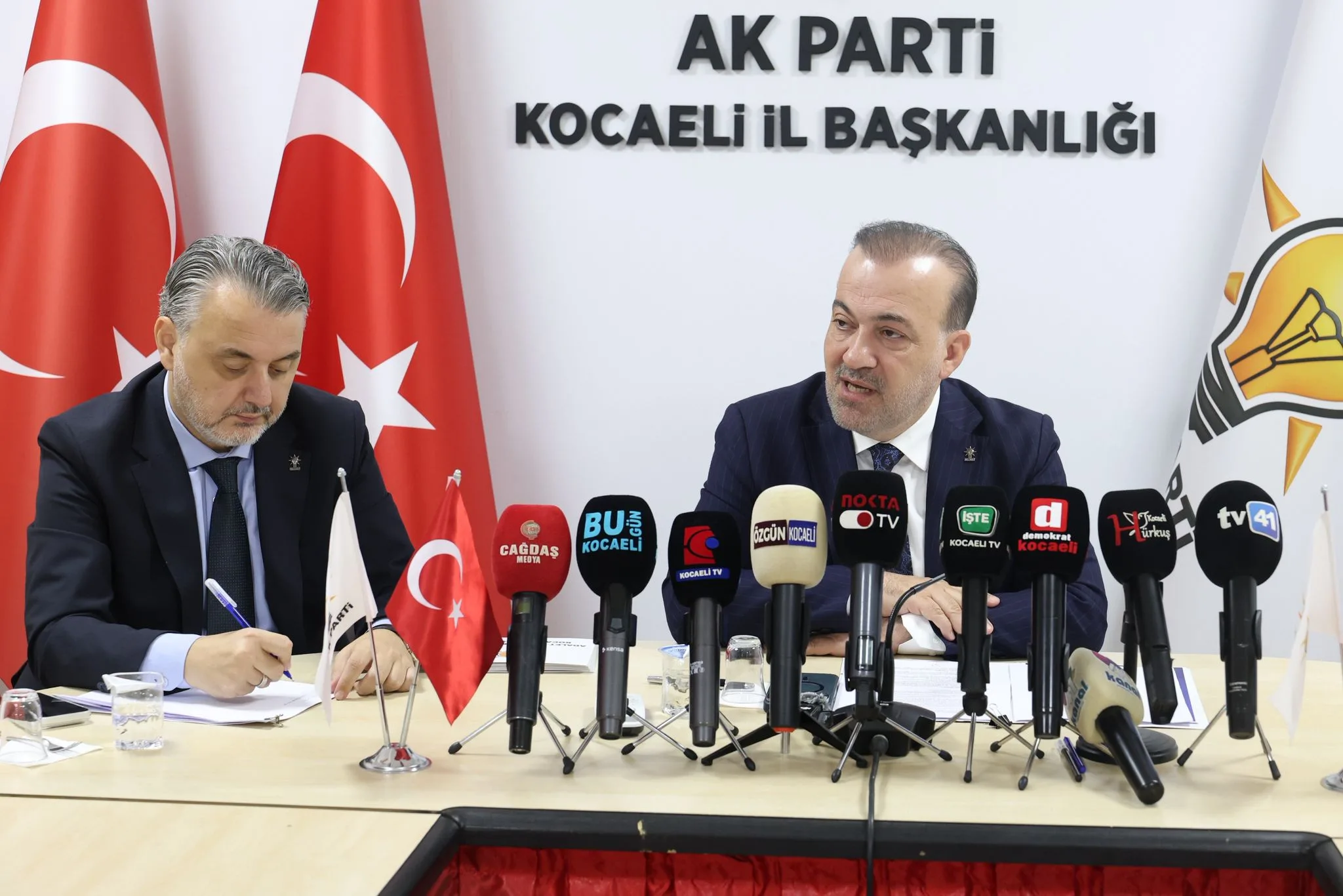 Talus’tan Özgür Özel'e tepki: Kocaeli’ye siyasi turist gibi gelip gittiler