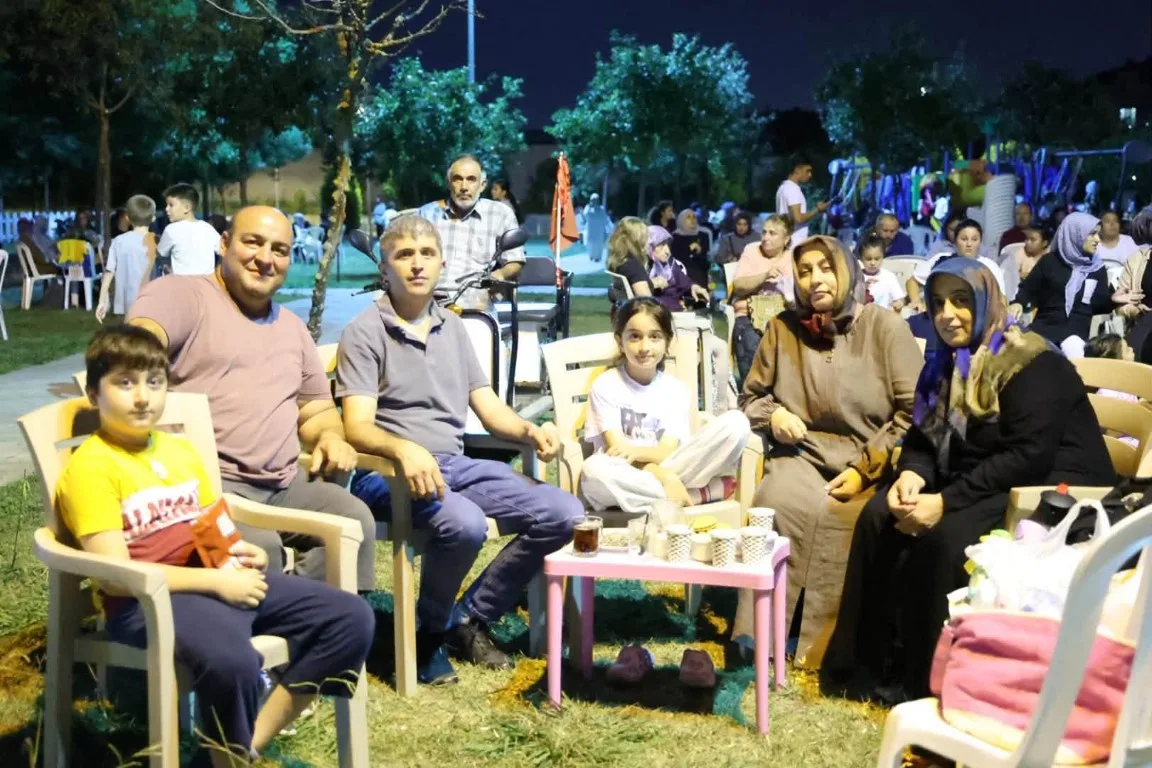Kartepe’de yaz akşamına Yeşilçam molası