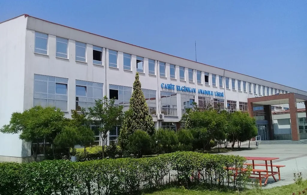 Kocaeli’nin İzmit ilçesinde bulunan Cahit