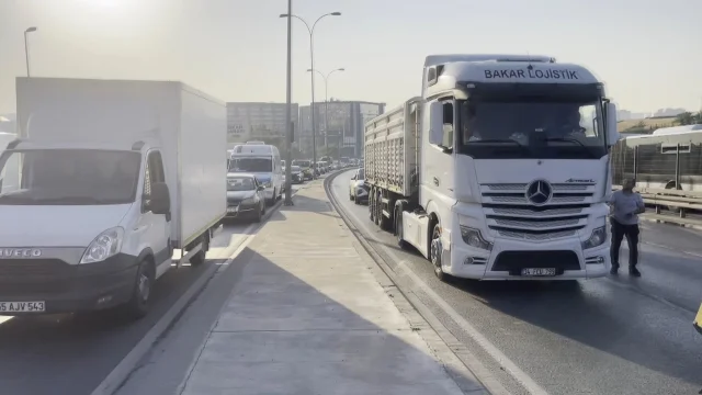 D-100'de feci kaza: Çok sayıda ölü ve yaralı