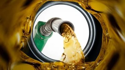 Küresel piyasalarda brent petrol fiyatlarında yaşanan gerileme, iç piyasadaki akaryakıt