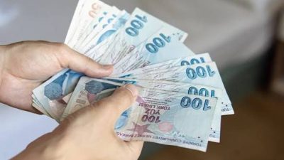 Emekli vatandaşların haftalardır kilitlendiği aylık fark ödemelerine ilişkin resmi açıklama