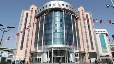 İstanbul Cumhuriyet Başsavcılığı tarafından İzmit Belediyesine yönelik yürütülen yolsuzluk soruşturmasında
