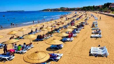Kandıra Kaymakamlığı, elverişsiz hava ve deniz koşulları sebebiyle ilçe genelinde