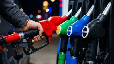 Motorine 5,30 TL indirim pompaya yansıdı. Kocaeli’de motorin 77,78 TL’ye