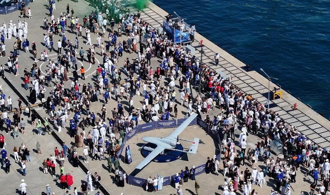 Kocaeli Gölcük Tersanesi Komutanlığı’nda başlayan TEKNOFEST Mavi Vatan, ikinci gününde