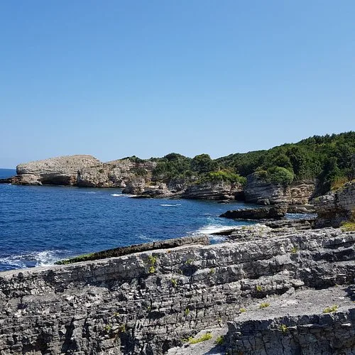 Kandıra ilçesine bağlı Bağırganlı Sahili’nde elverişsiz hava şartları ve hırçın