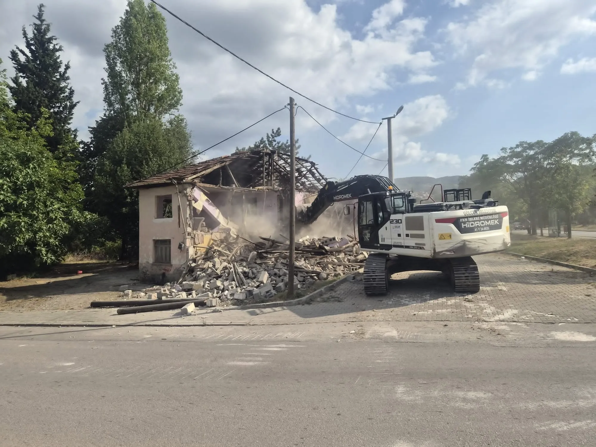 Kocaeli'de o ilçede tam 153 bina yıkıldı