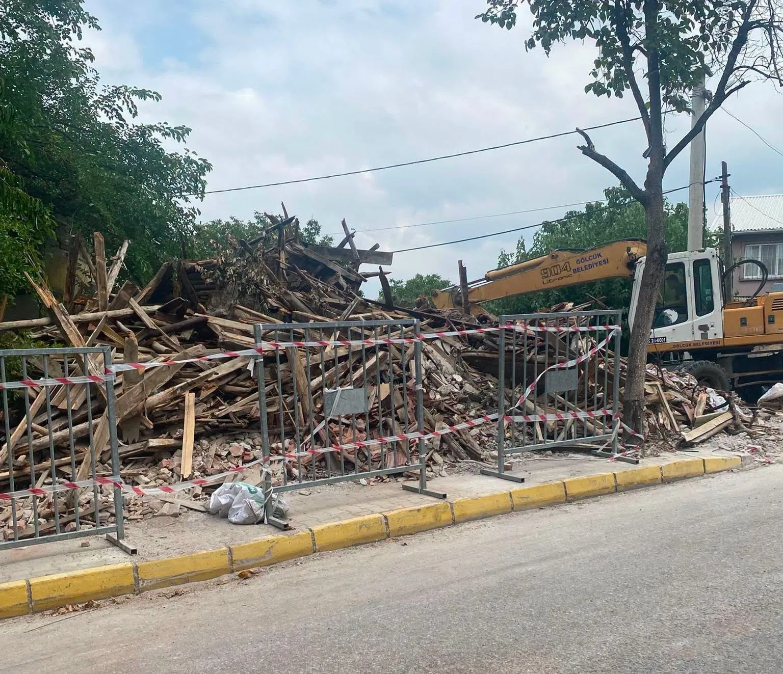 Kocaeli'de o ilçede tam 153 bina yıkıldı