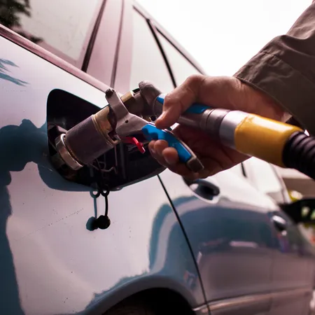 Araç sahiplerine kötü haber: 2 Eylül'de LPG'ye zam!