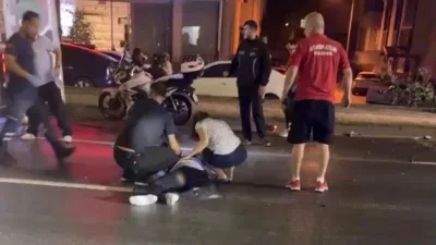 Samsun’un Atakum ilçesinde gece saatlerinde iki motosikletin çarpışması sonucu meydana