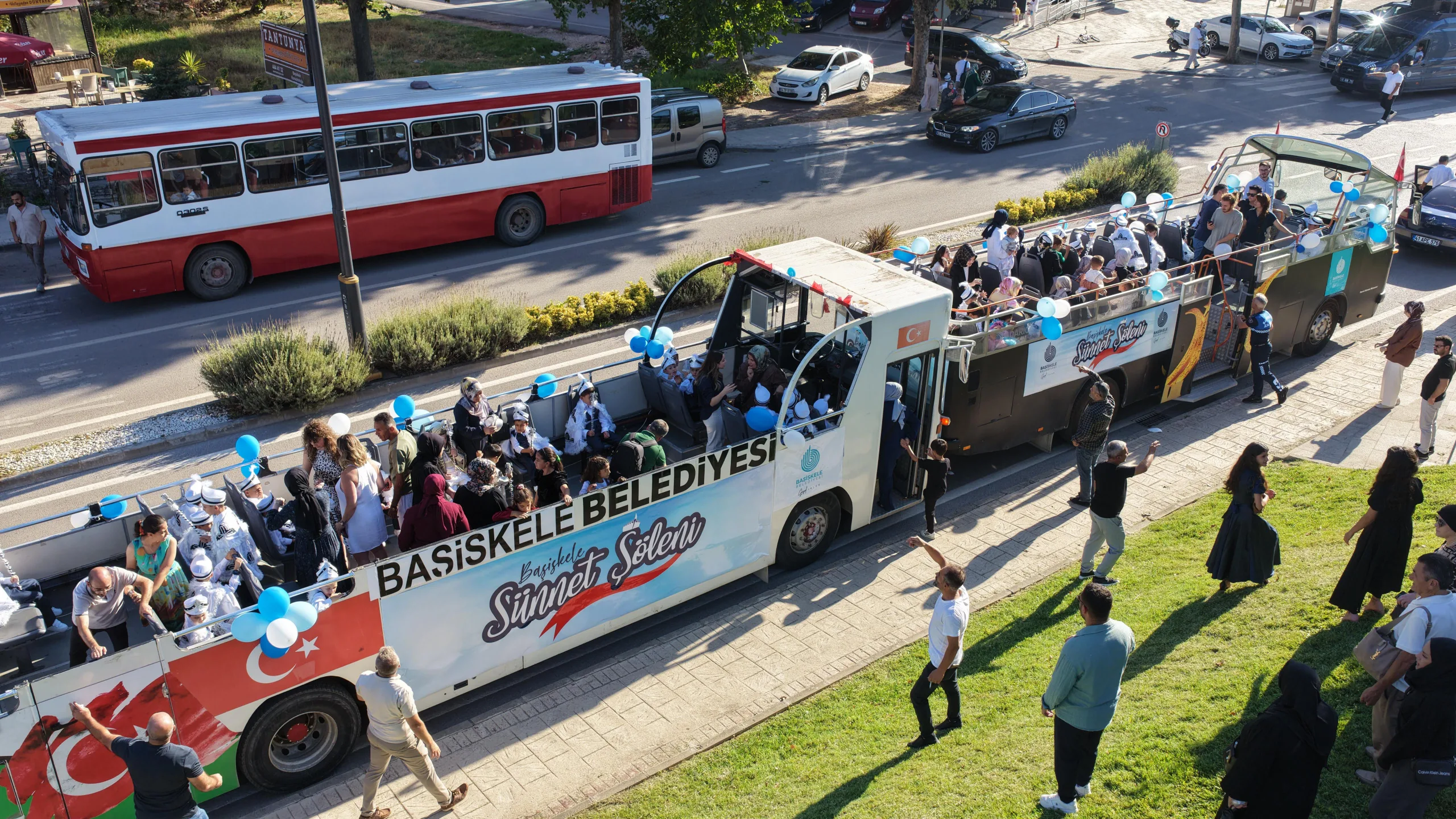 Başiskele’de sünnet heyecanı: 180 çocuk için renkli kutlama