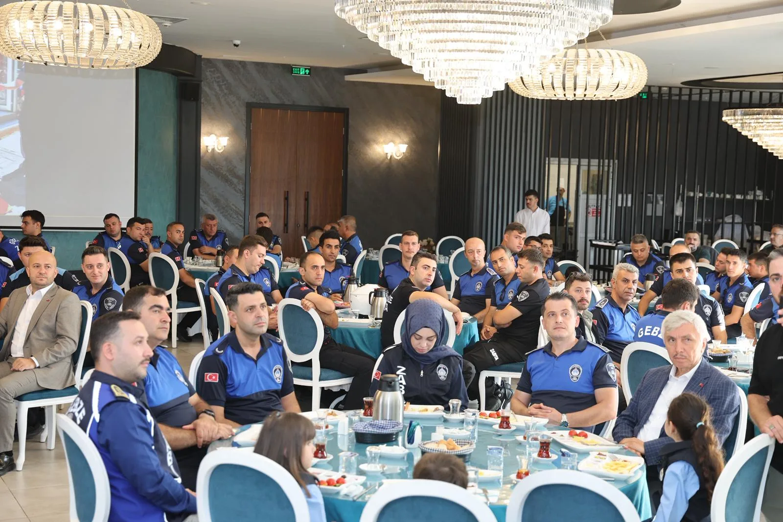 Başkan Büyükgöz’den zabıtaya insan odaklı hizmet mesajı